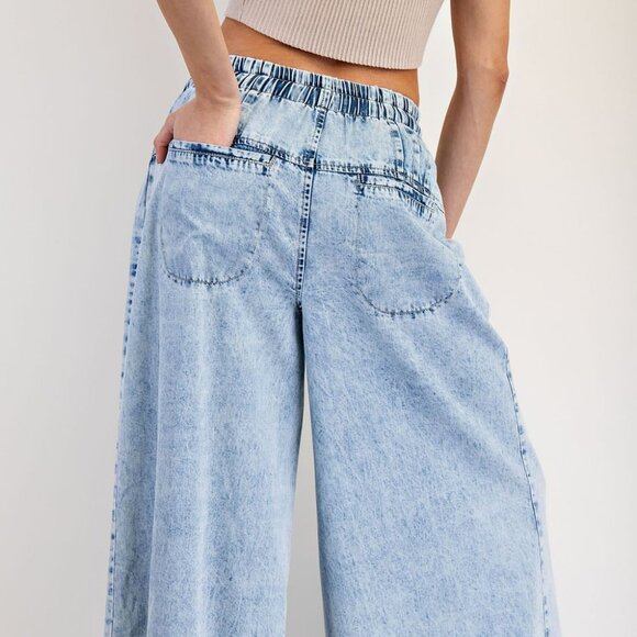 NWT ee:some Mineral-Washed Wide Leg Denim Pants โ Light Wash - Picture 3 of 16